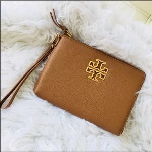 Tory Burch Britten Large Pouch